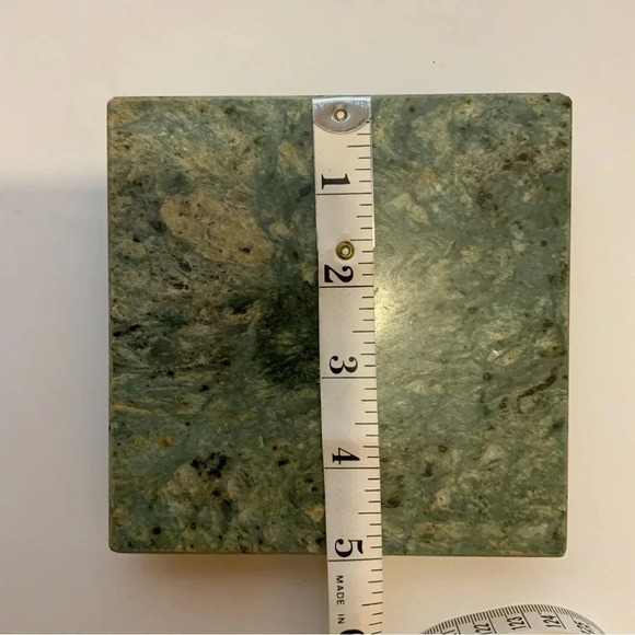 2/$30 Marble Trivet - Picture 4 of 8